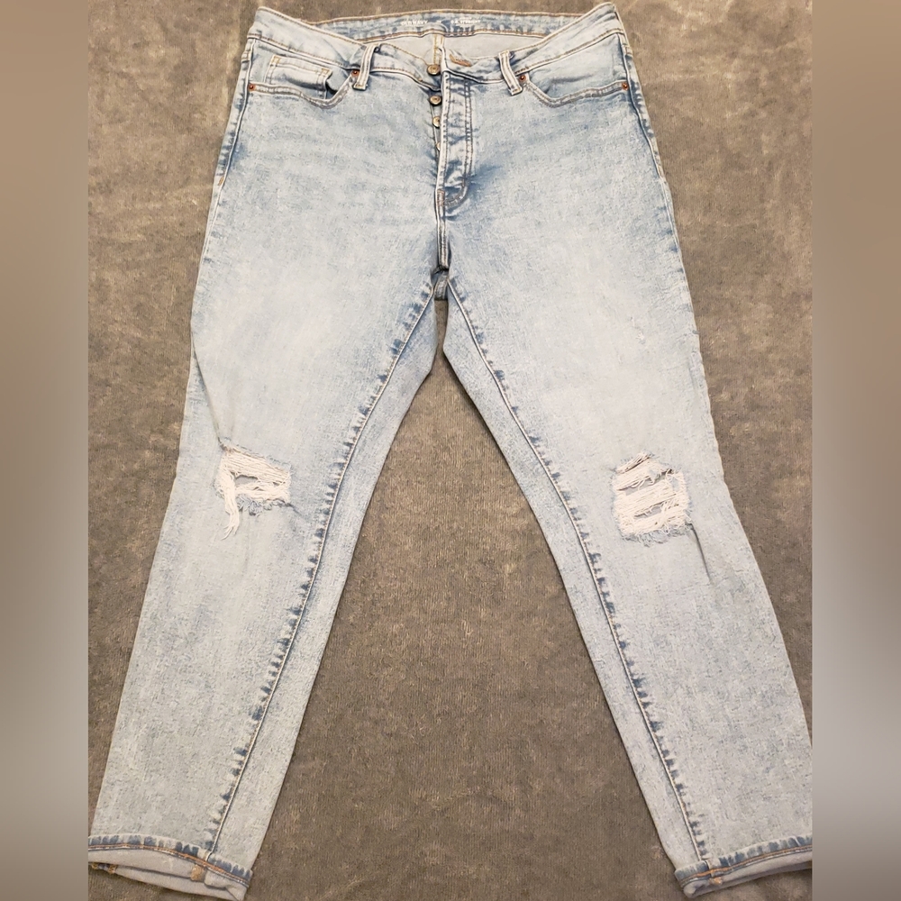 Old Navy distressed OG Straight, button fly, sz 14L